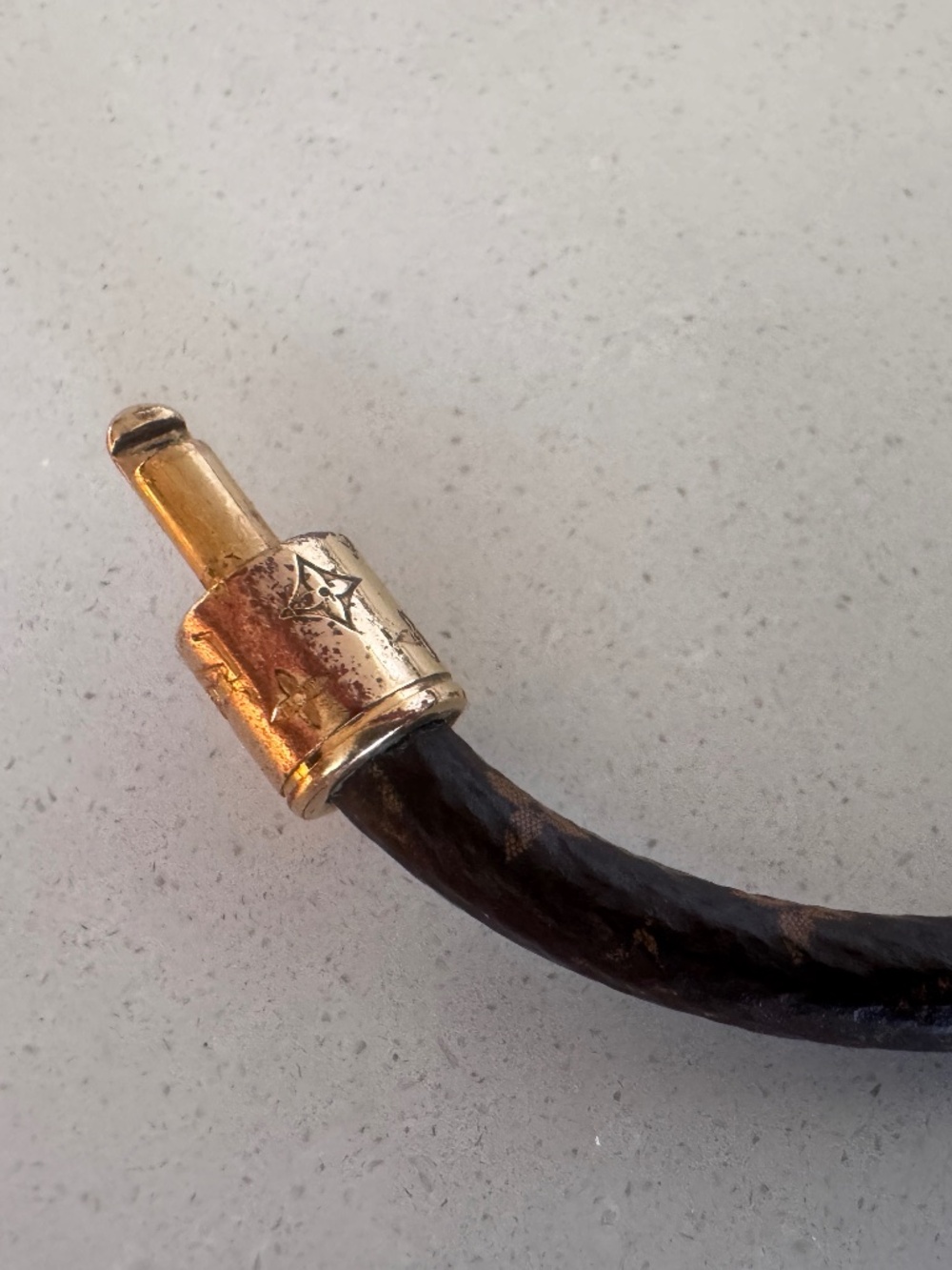 Authentic Louis Vuitton Bracelet Confidential Monogram Size 17 - Picture 5 of 9
